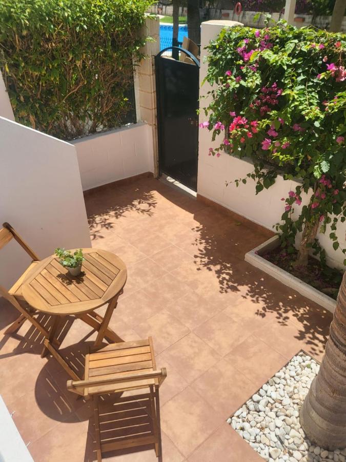 ¡Bajo Precioso Con Salida Directa A La Piscina Comunitaria En Paraiso De Vera! ภายนอก รูปภาพ